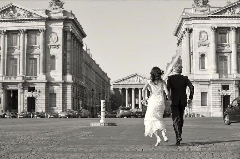 Elope in Paris Photographer videographer