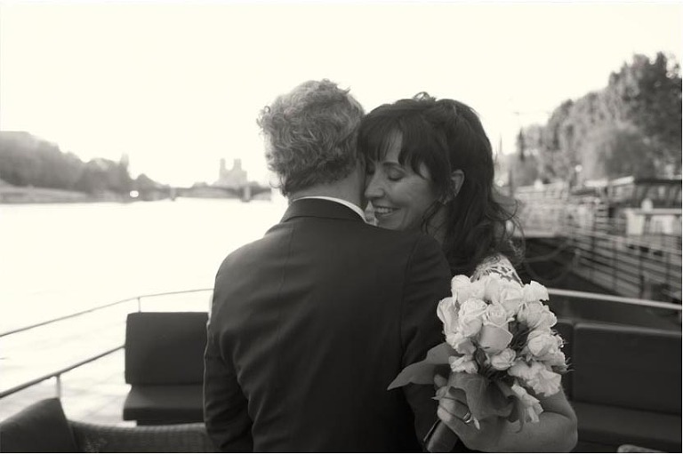 Elope in Paris Photographer videographer