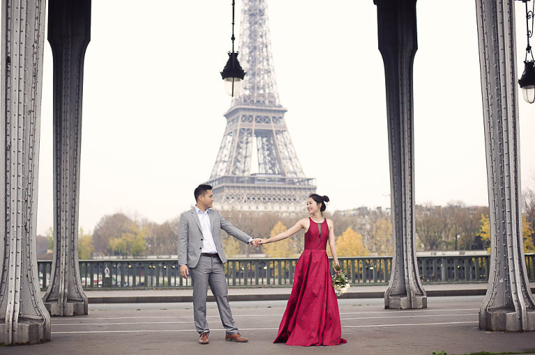 Paris pre-wedding photographer